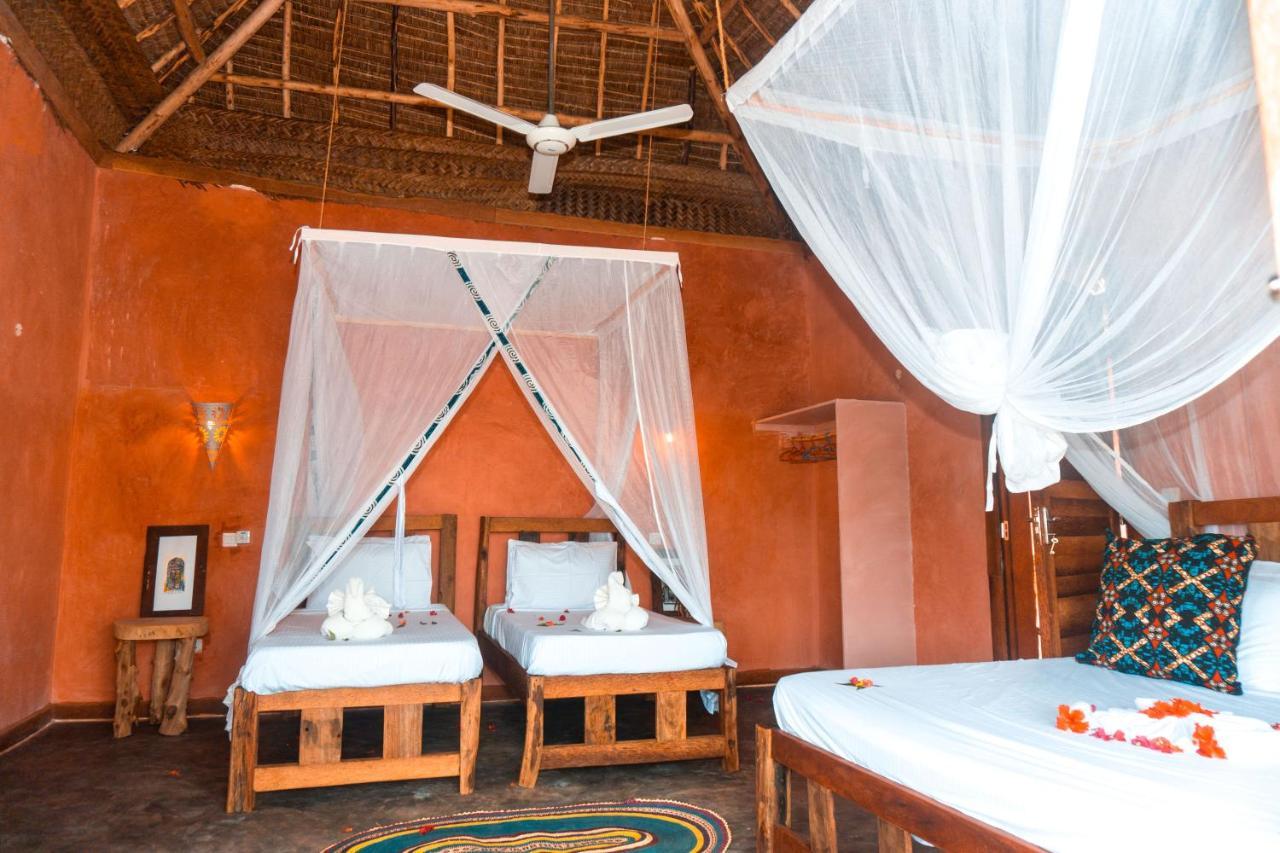 Zanzibar Kusini Beach Bungalows Hotel Кизимкази Экстерьер фото